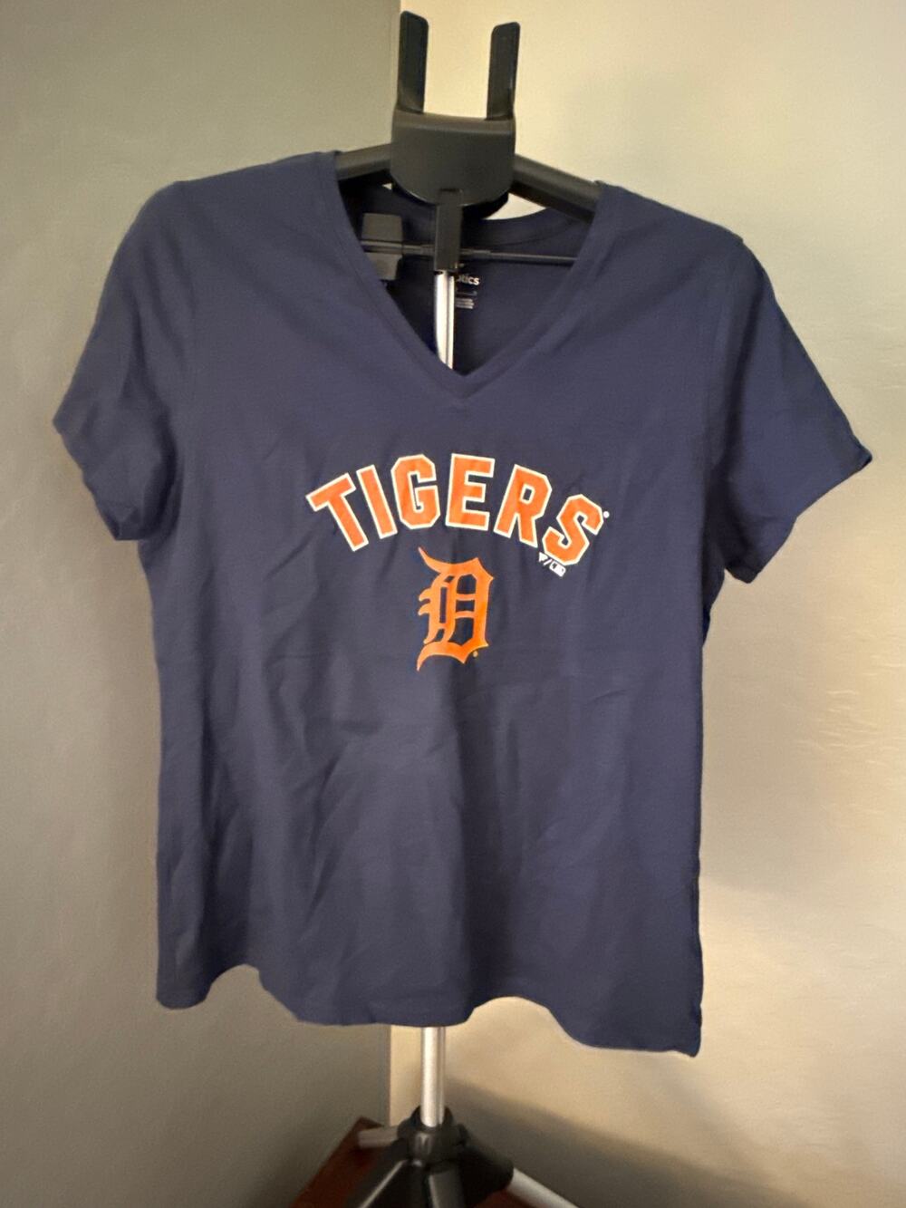 Detroit Tigers Fanatics Women’s T-Shirt (L)